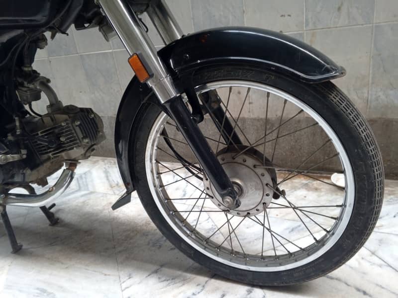 *Honda  CD 70 ( Model  2022 ) Total Genuine* 3