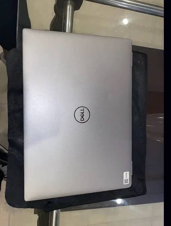 Dell Core i5-13th Gen 1