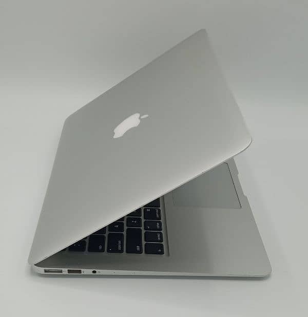 MacBook Air 2015 0