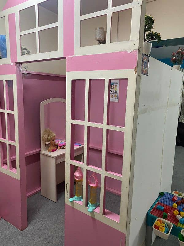 Custom built play house 0