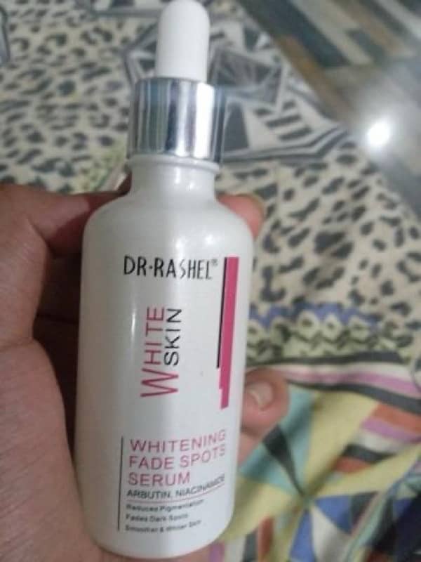 Face whitening serum Delivery All over pakistan 1