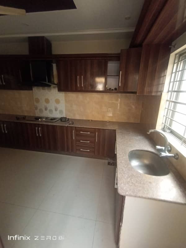 1 Kanal House For Rent All Facilities Available 10