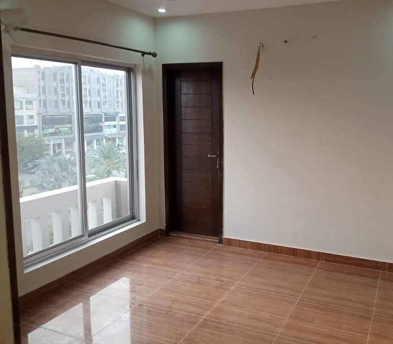 One Bed Non Furnished Apartment Available For Rent On Main Boulevard 1