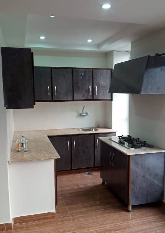 One Bed Non Furnished Apartment Available For Rent On Main Boulevard 4