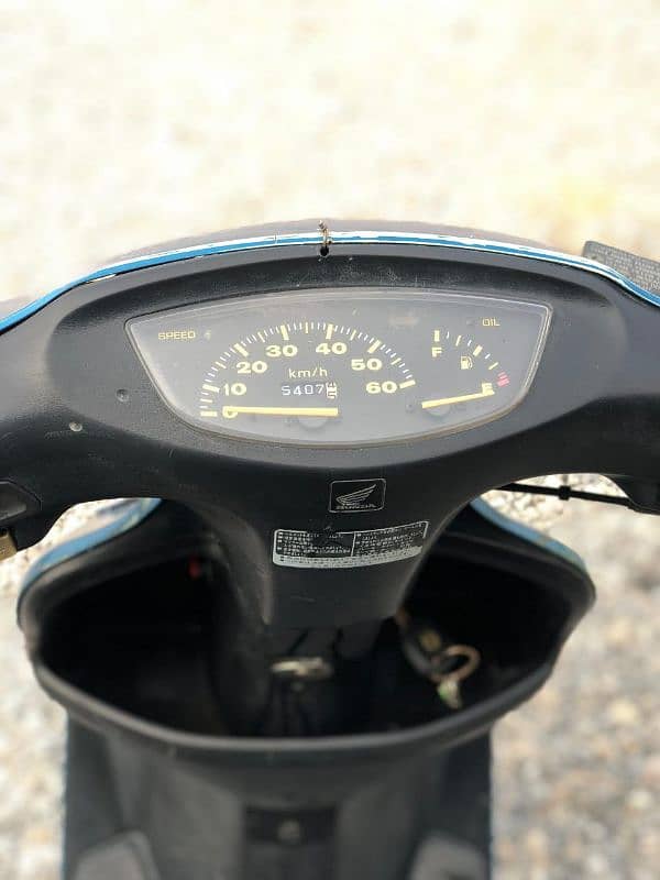 Honda scooty 49 cc available for sale 5