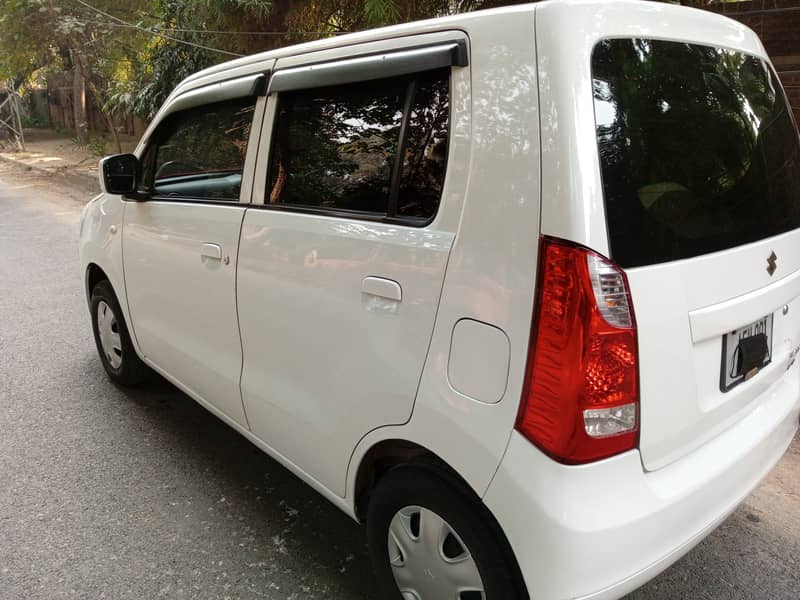 Suzuki Wagon R 2017 6