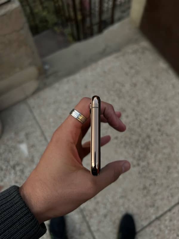 Iphone Xs 256gb PTA approved 5