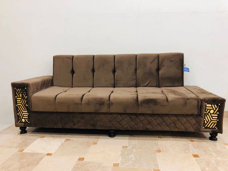 Sofa Combed available 2