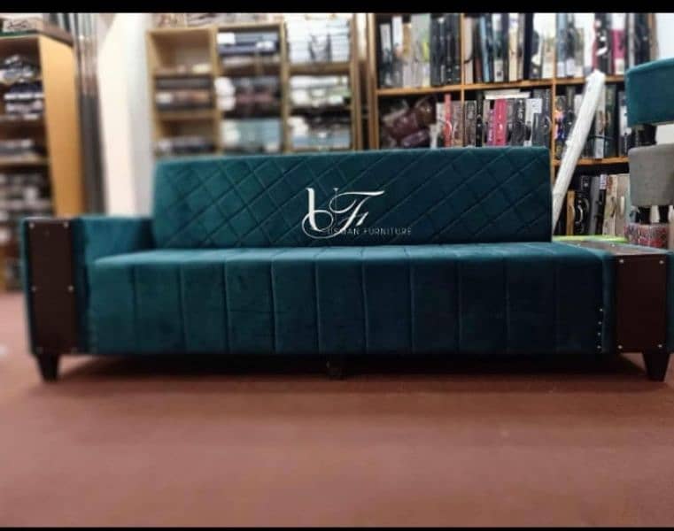 Sofa Combed available 5