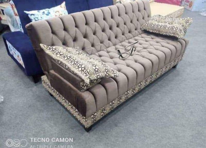 Sofa Combed available 7