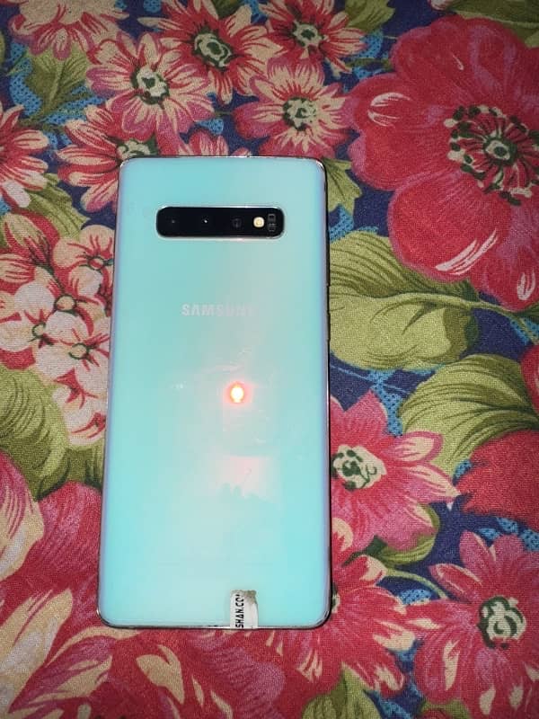 SAMSUNG GALAXY S10 PLUS 7