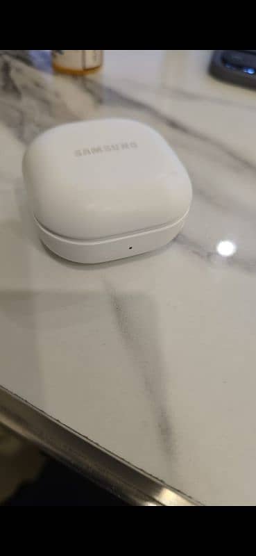 samsung buds 2 pro 1