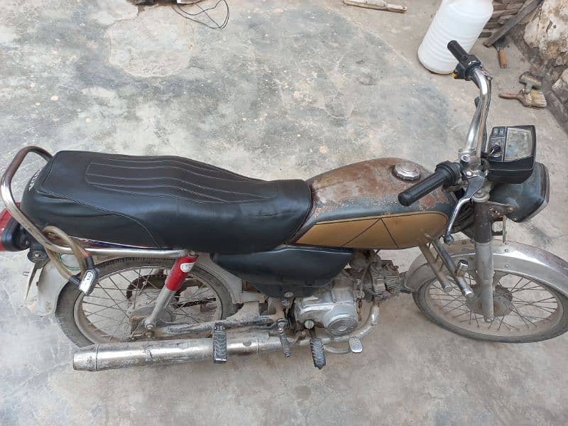 Honda CD70 2013 Model 0