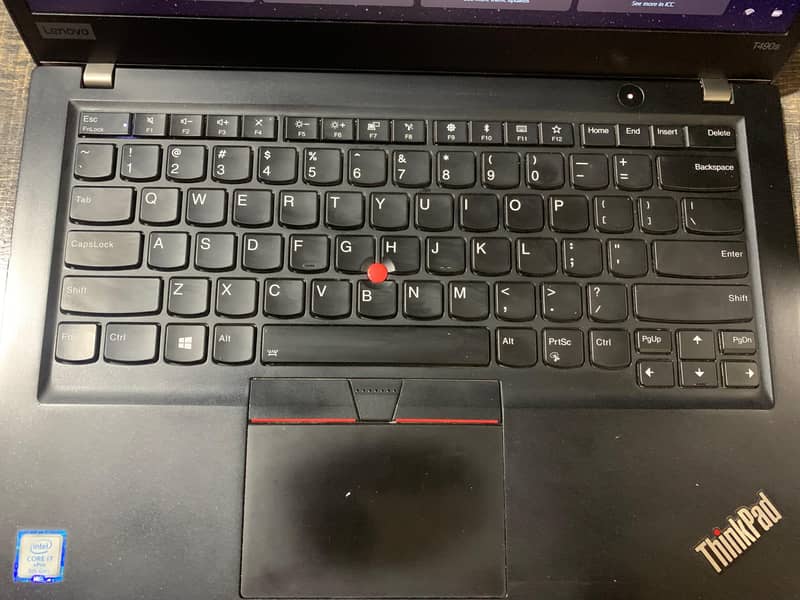 Lenovo T490s i7 8th gen with 16 GB RAM 3