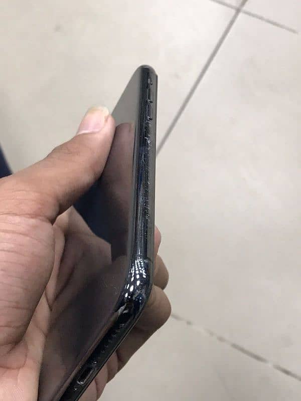 I phone X  Non PTA Factory Unlock  64 GB  03209493949 3