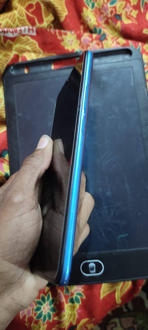 urgent sell VIVO A16E 2