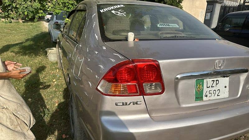 Honda Civic EXi 2005 4