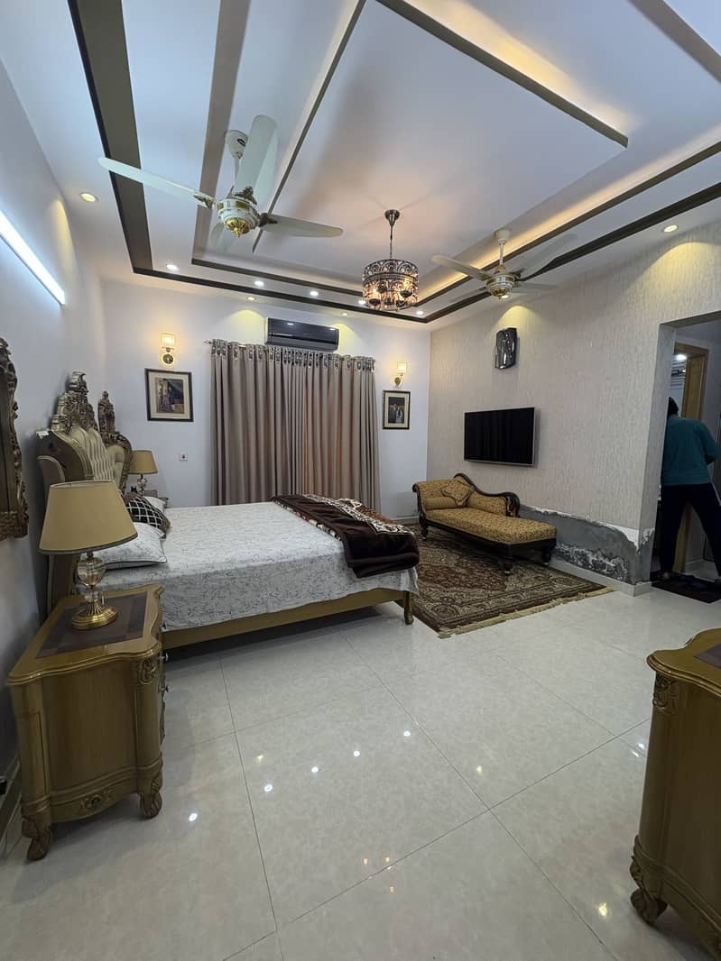 FULL BASEMENT HOUSE FURNISHED 1 KANAL FOR SALE WITH SOLAR PANEL 26