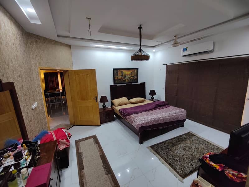 FULL BASEMENT HOUSE FURNISHED 1 KANAL FOR SALE WITH SOLAR PANEL 39