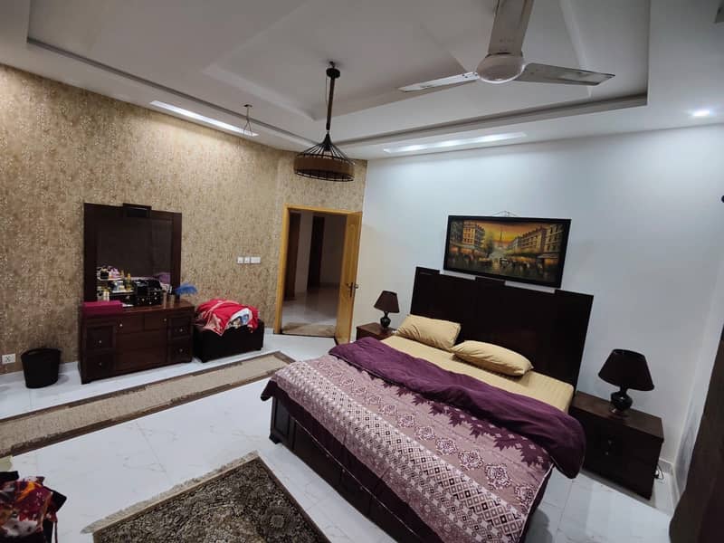 FULL BASEMENT HOUSE FURNISHED 1 KANAL FOR SALE WITH SOLAR PANEL 44