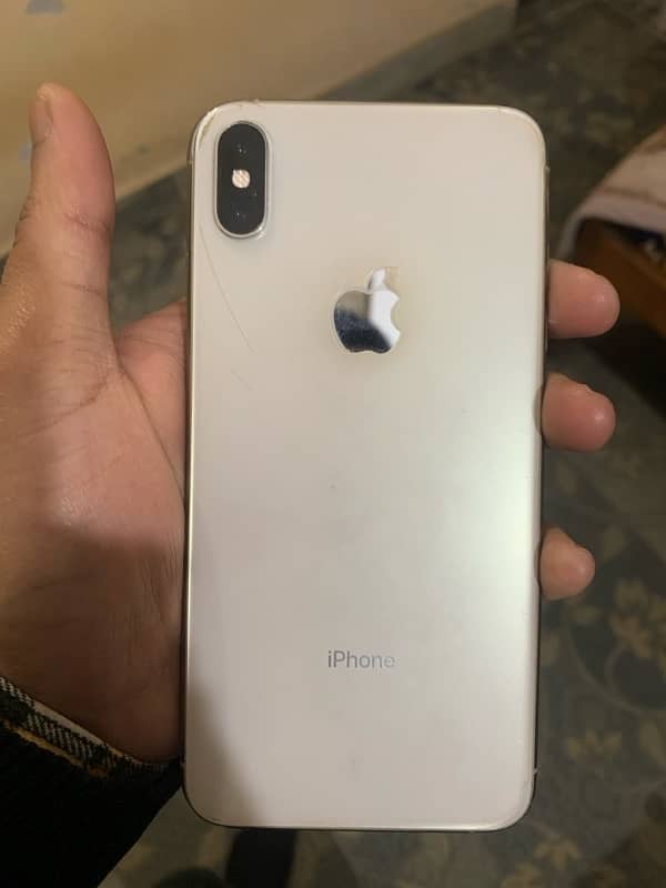 iPhone XS Max 7