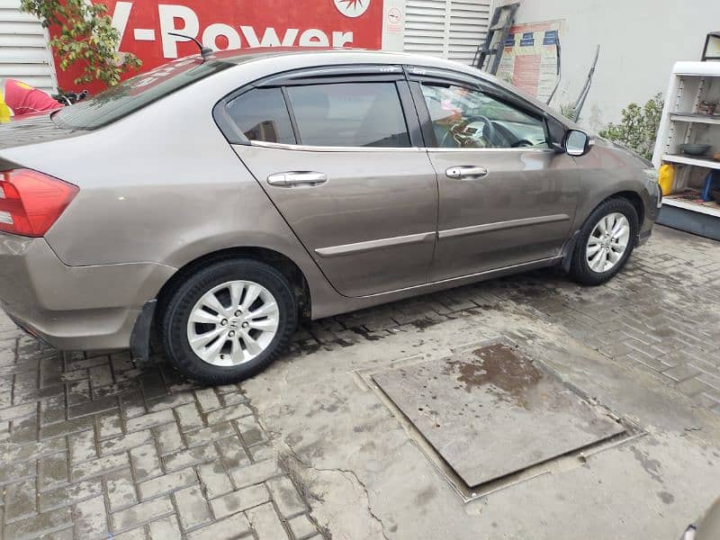 Honda City Aspire 2015 03004869416 plz Whatsapp pr call 7