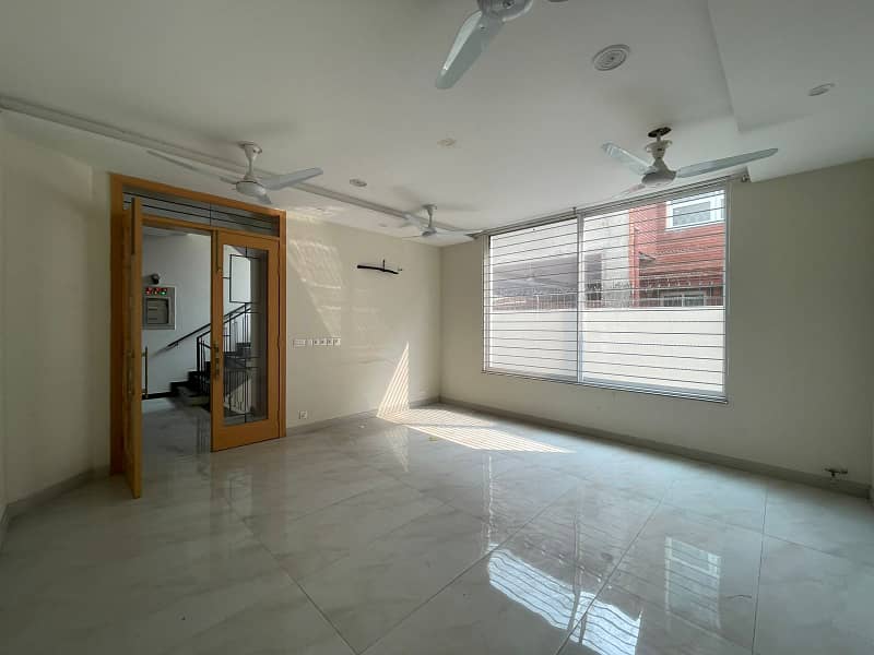 16 Marla House for Rent Available for Commercial use in Gulberg Lahore Near Main Boulevard 6