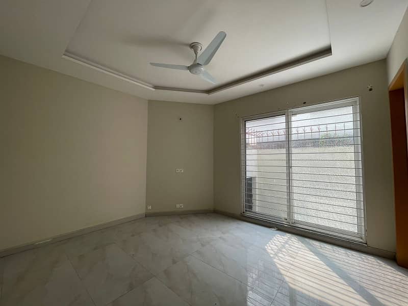 16 Marla House for Rent Available for Commercial use in Gulberg Lahore Near Main Boulevard 7