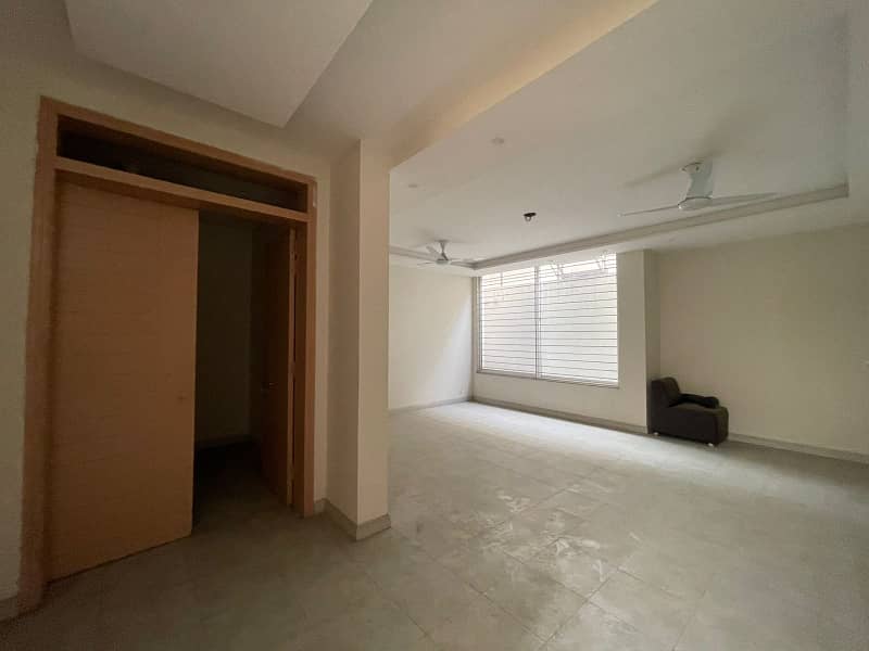 16 Marla House for Rent Available for Commercial use in Gulberg Lahore Near Main Boulevard 12