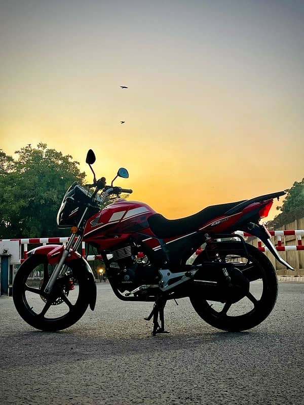 Honda CB 150F 10 By 10 Condition 2