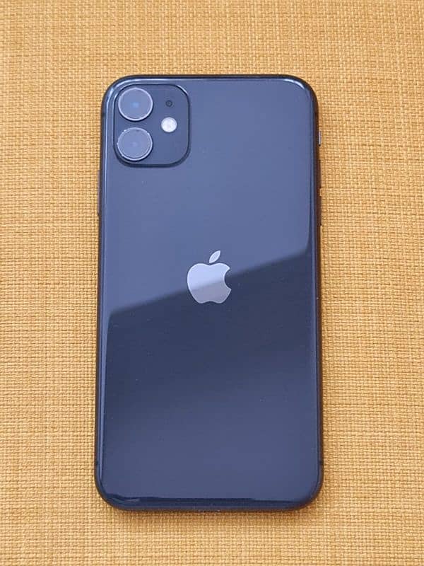 iphone 11 black 64gb PTA approved 5