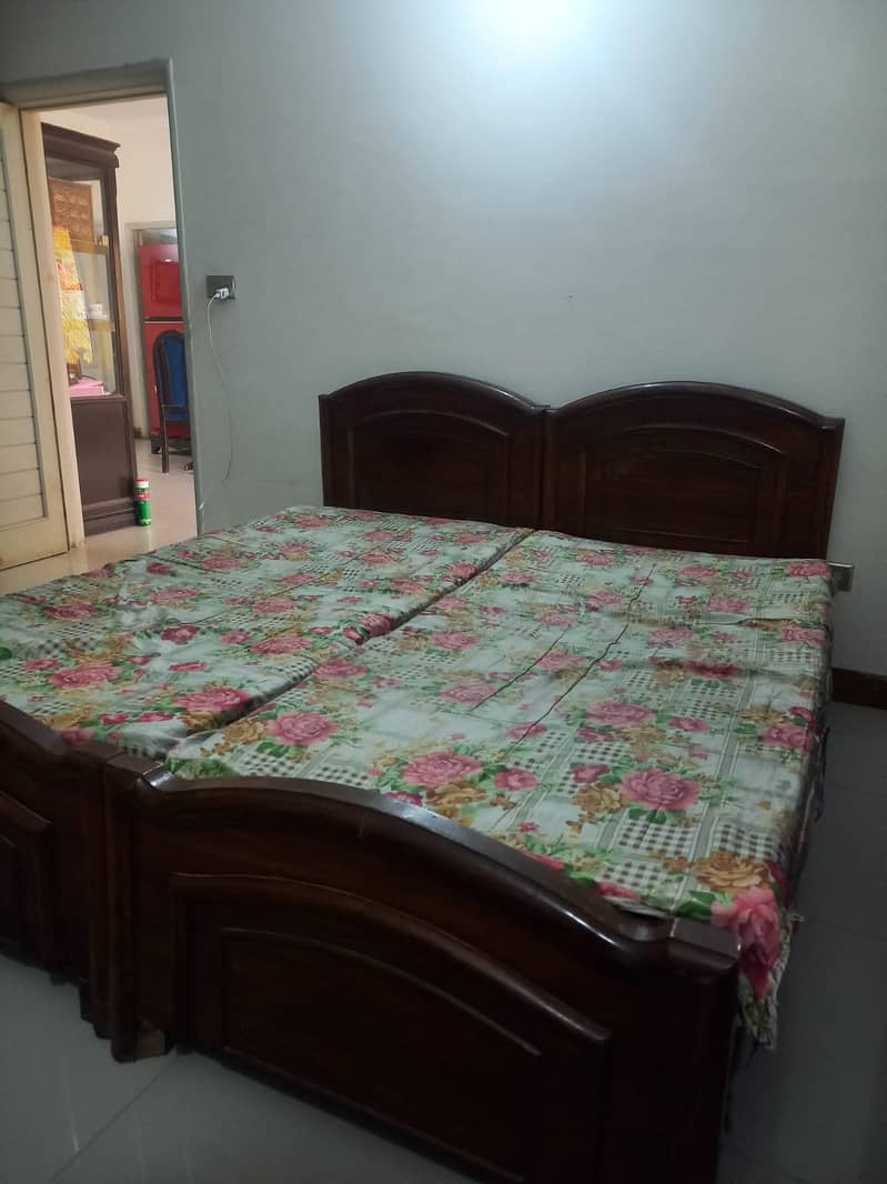 2 wooden single beds with 2 single mattress 0