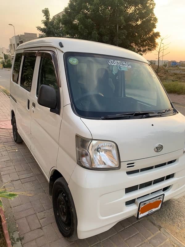 Daihatsu Hijet 2014 3