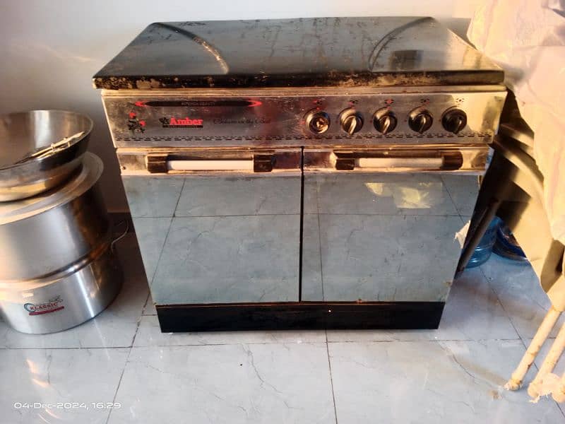 5 burner stove not in used that why sale this 0