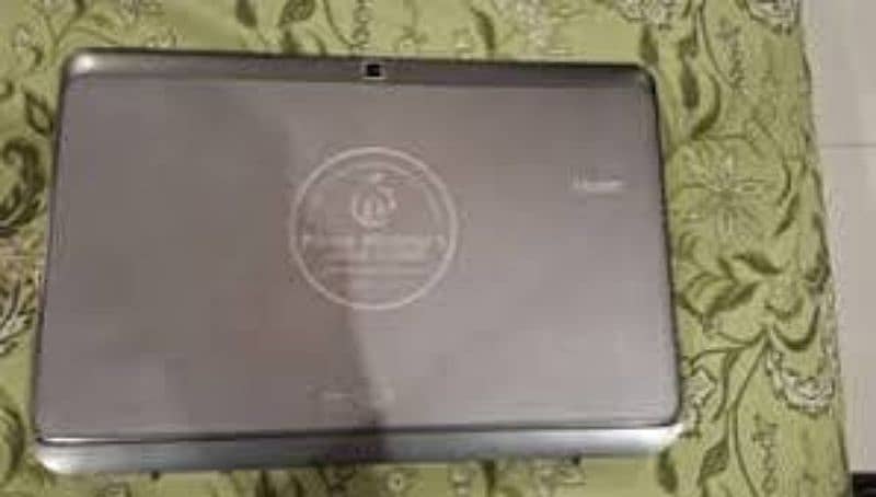 hair laptop 3