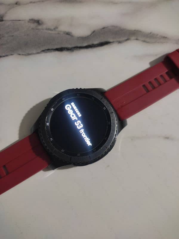 Samsung gear S3 frontier 4