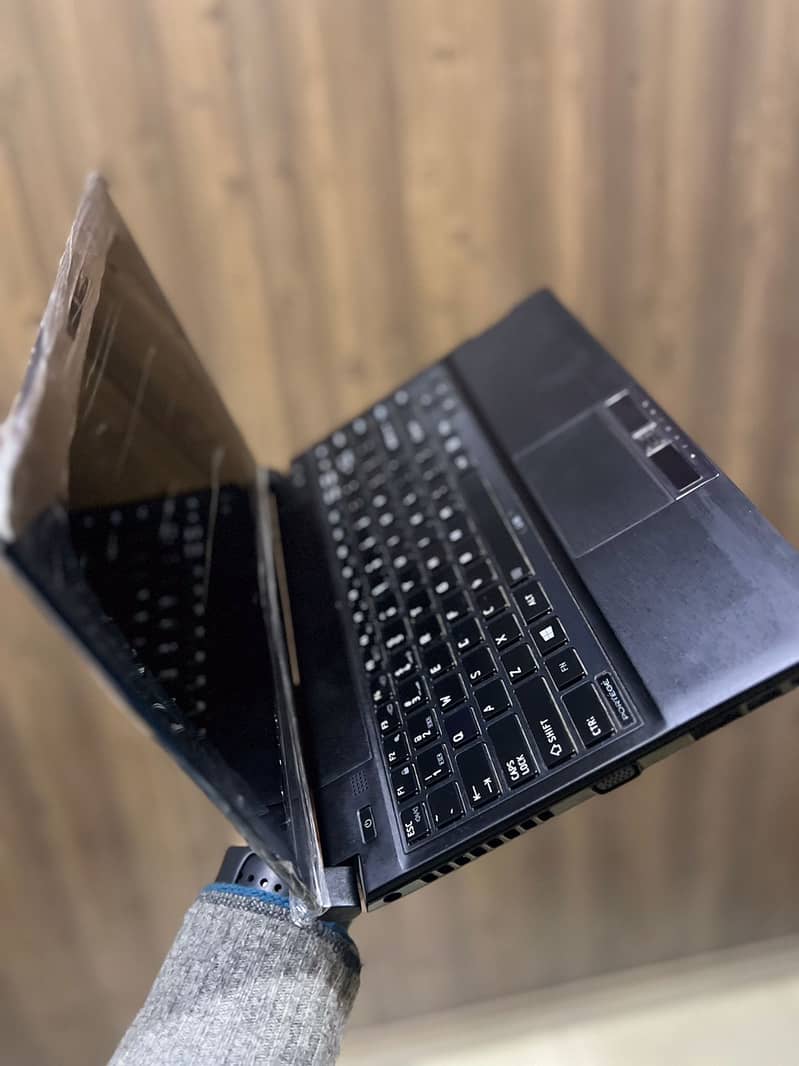 Toushiba Laptop For Sell 6