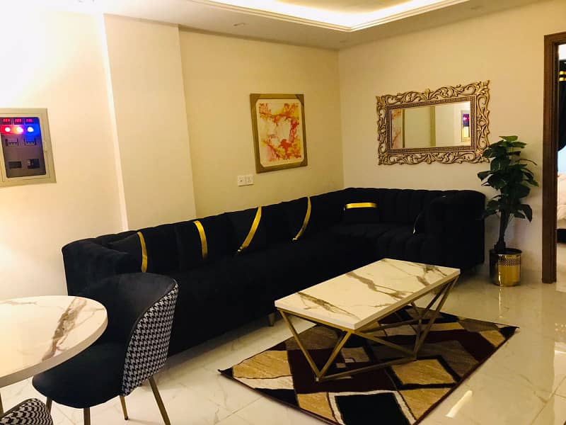 Premium Classic Lavish Apartment Available Per Day Bahria Town Lahore 3