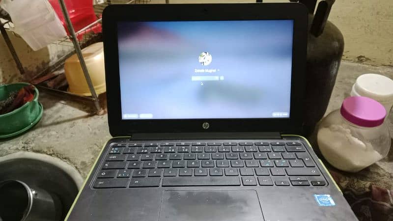 HP Chrome Book Urgent Sale 1