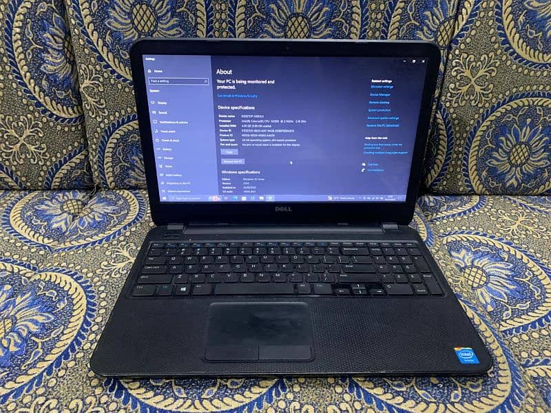 Dell   Celeron 04GB 500GB Win10 15.6" 720p 4