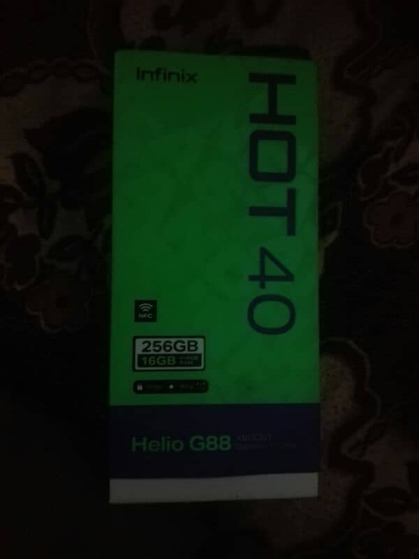 Infinix hot 40 open box 8/256 6