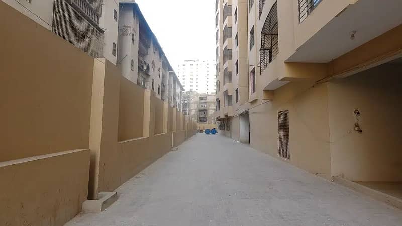 3 Bed D/D Brand New Flat Available For Sale In Gohar Tower (1450 Sq Ft) 11