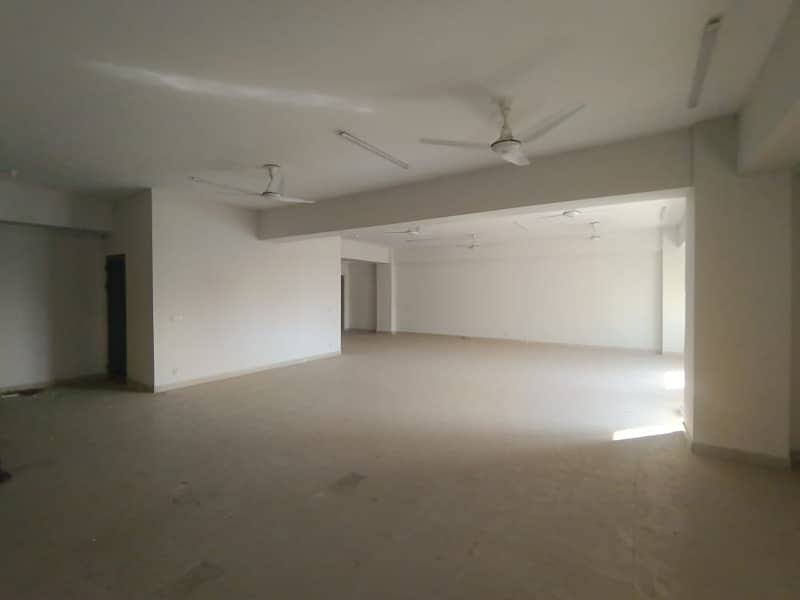 1600 Sqft Commercial Space For Office Available On Rent Located In Brand New Building G-11 Markaz Islamabad 4