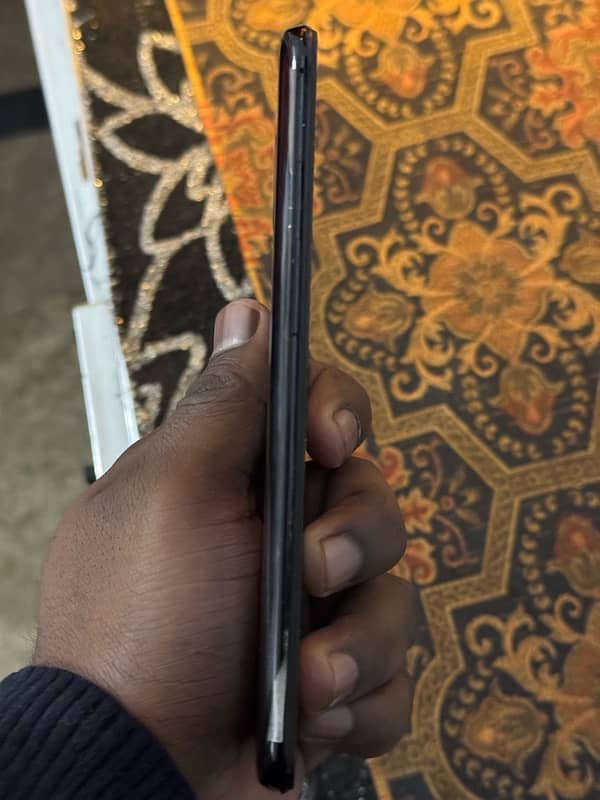 one plus 6t 8Ram 128gb 0