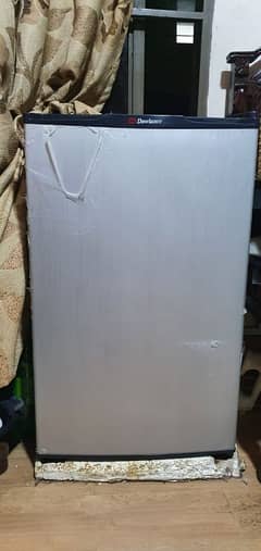 room fridge new condition itna use ni hua