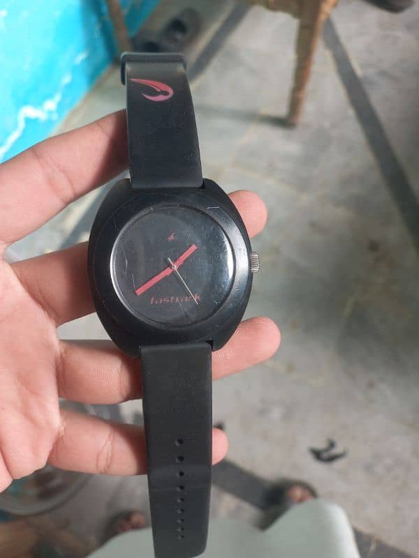 men watch for sell 0