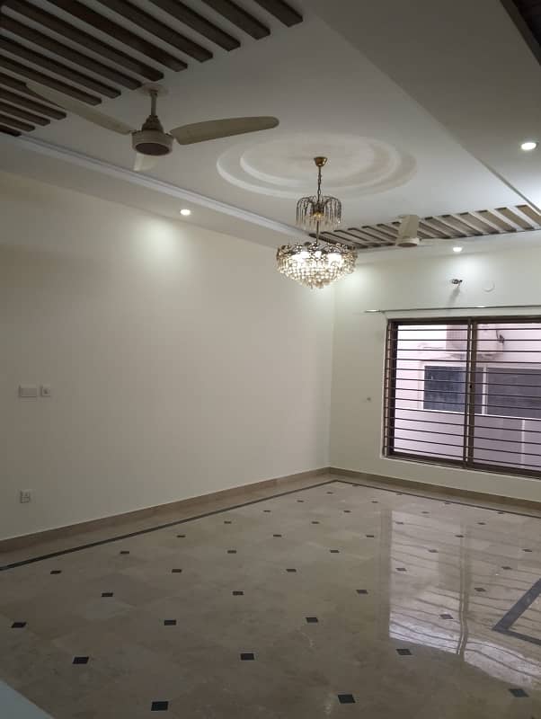 50x90 Upper portion available for Rent G-13 Contact:-0347-7163075 0