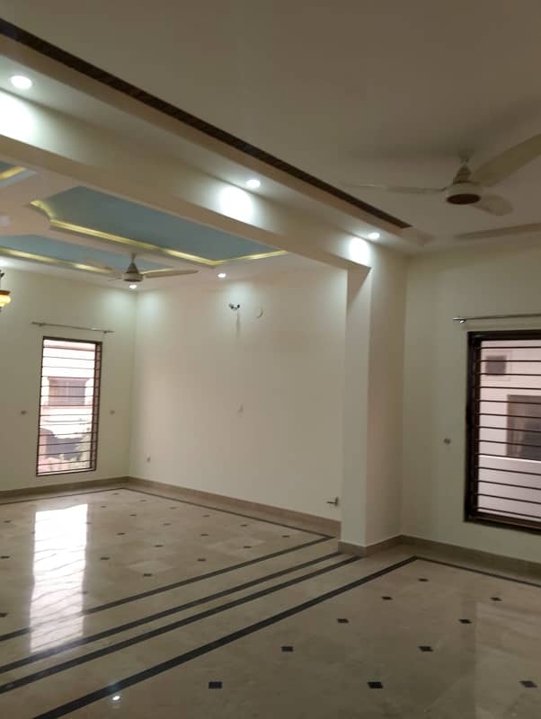 50x90 Upper portion available for Rent G-13 Contact:-0347-7163075 3