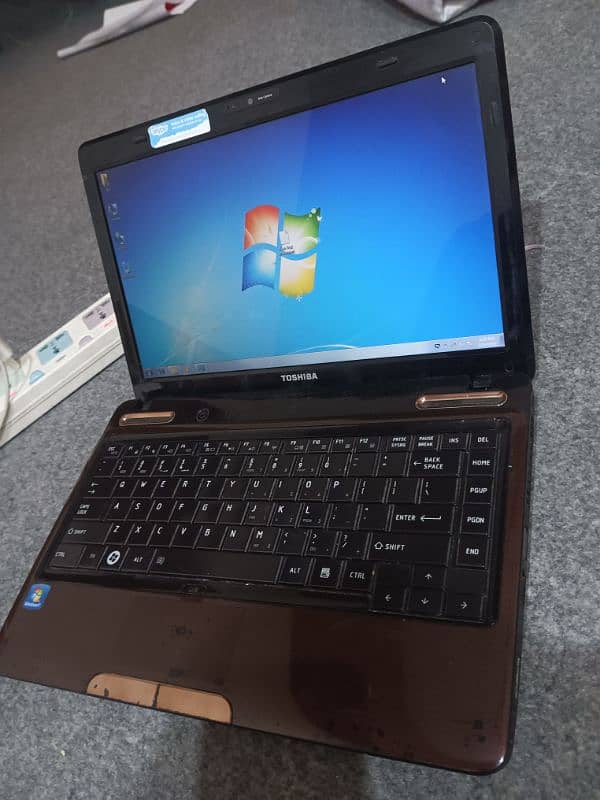 Core i5 1st gen 6Gb ram 500Gb hard 2Gb intel graphics, original chrger 5