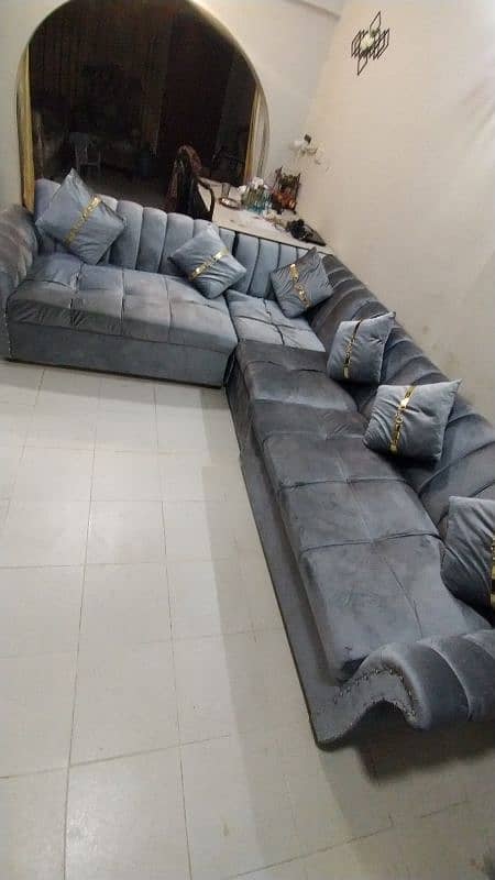 New L shape 6 seater sofa for sale 1